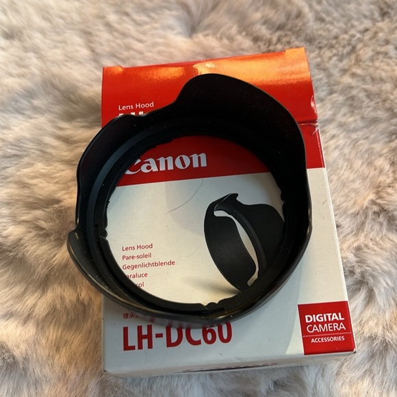 Canon LH-DC60 Lens Hood - Picture 4 of 5